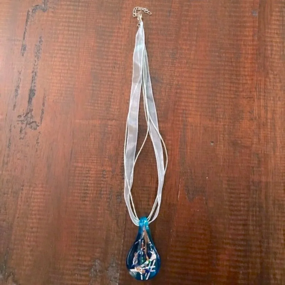 ❗️REMOVING SOON- Blown Glass Pendant Necklace - Picture 1 of 4